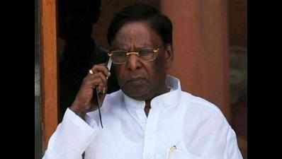 Stop attack on Tamil people, V Narayanasamy tells Karnataka