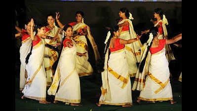 Ethnic dances, pookkalam and sadya are the flavours of Thiruvonam in the city
