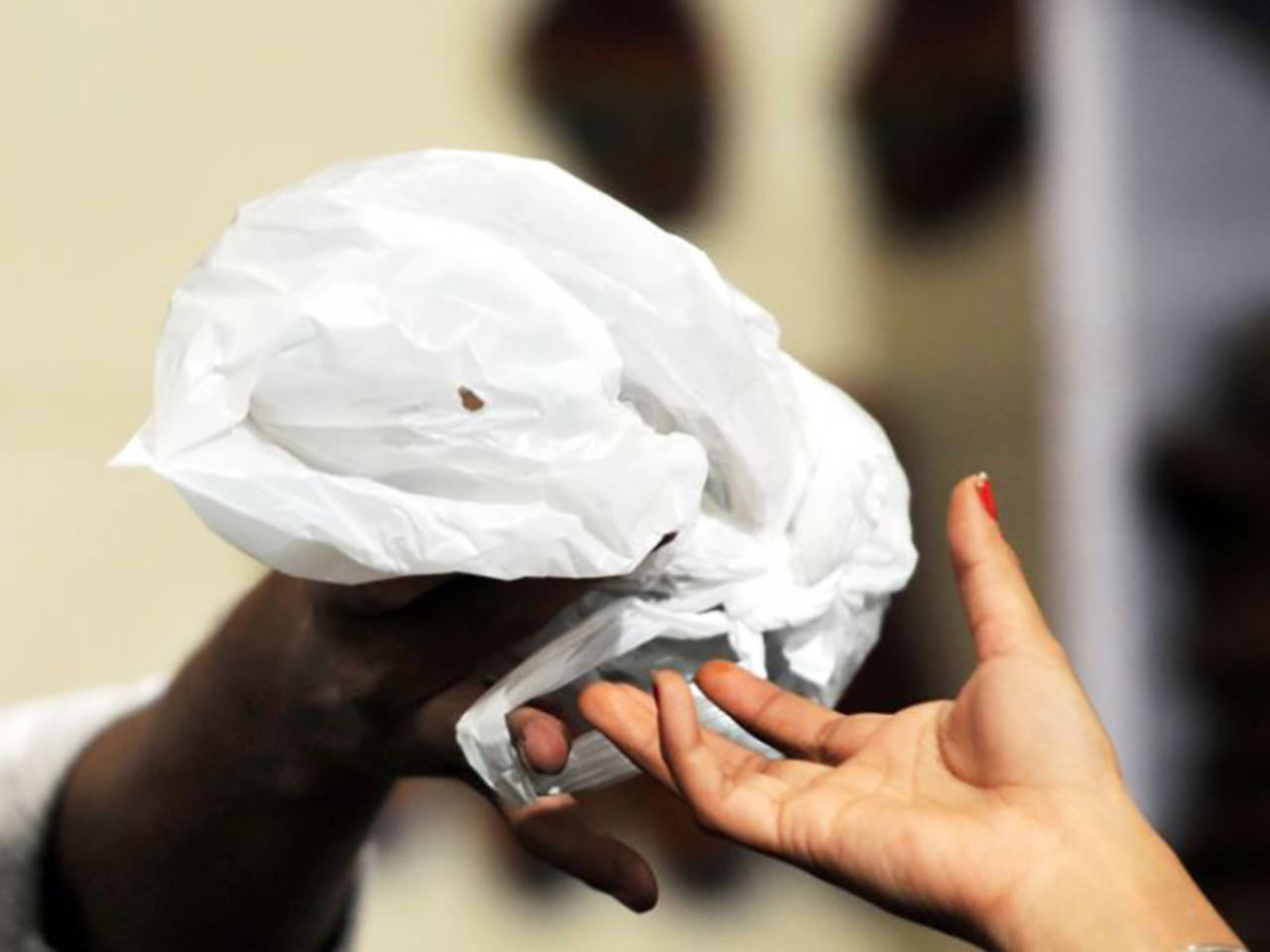 Couple uses plastic bag instead of a condom, ends up in hospital