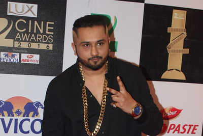 Former India's Raw Star judge Yo Yo Honey Singh doesn't look like this anymore