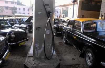 Fearing jams, Sector 49 residents protest new CNG pump