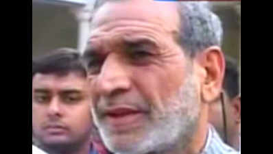 HC raps Sajjan Kumar for casting aspersions on Sikh judge