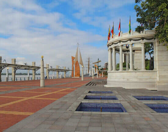 Malecon 2000 Promenade