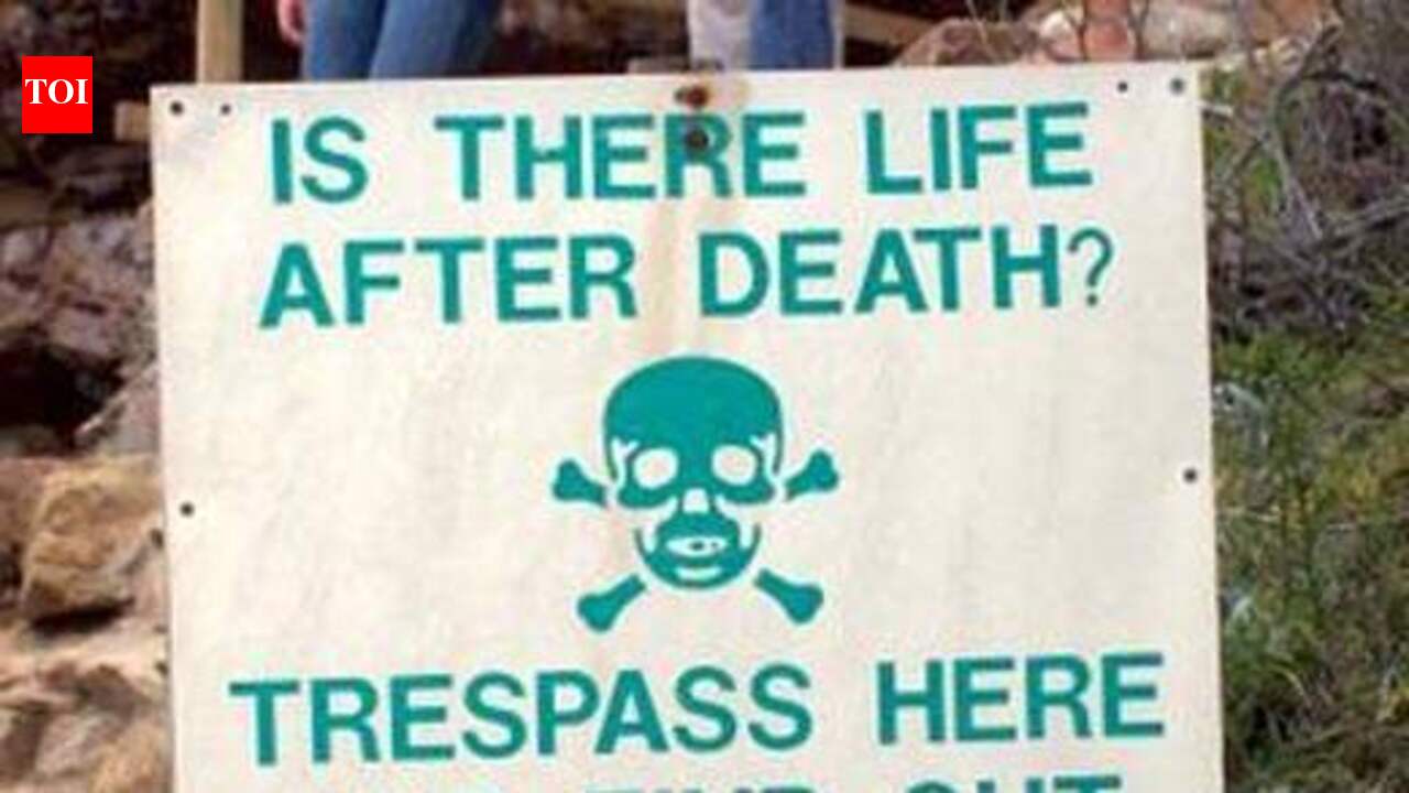 20 bizarre public warning signboards