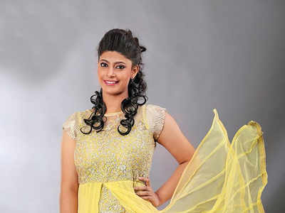 Parvathy Nambiar goes glam for next