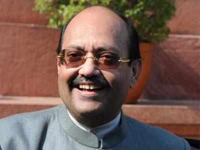 Amar Singh made SP general secretary, after 'outsider' barb in Yadav family feud