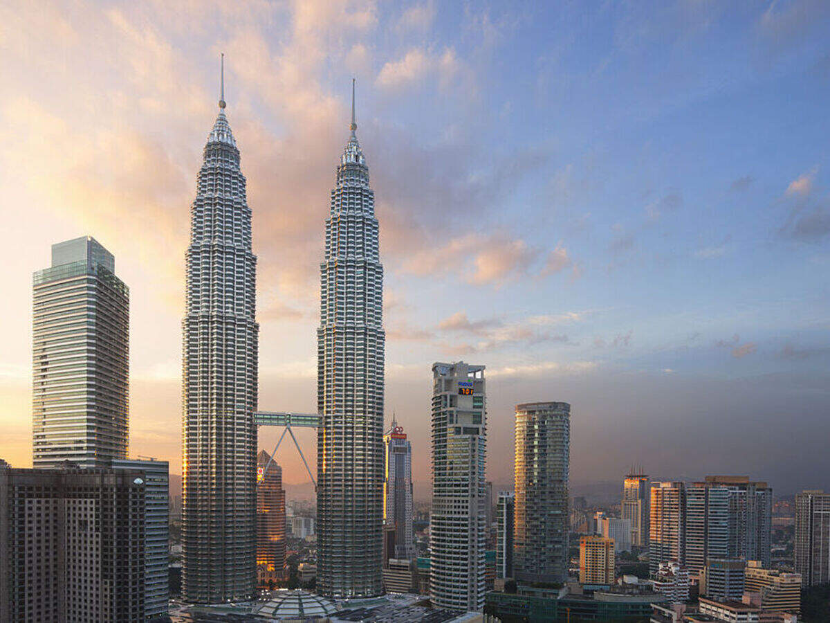 petronas-twin-towers-kuala-lumpur-get-the-detail-of-petronas-twin