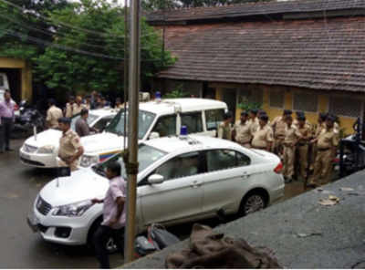 4 ‘suspicious’ men spotted near Mumbai, high alert sounded