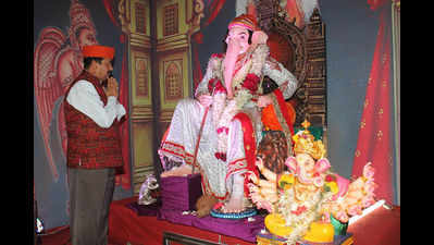 Feast, festivities and fervour at Raje Bhonsle’s Maskarya Ganpati