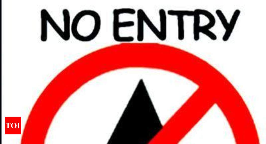 Helmet: Now, no helmet, no entry on campuses | Bhopal News - Times of India