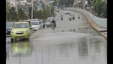 Rain floods Ganjam road, stalls traffic