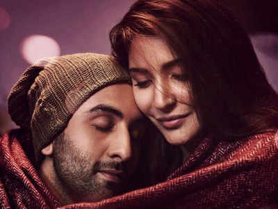 'Ae Dil Hai Mushkil' poster: Ranbir Kapoor-Anushka Sharma cuddle up for comfort