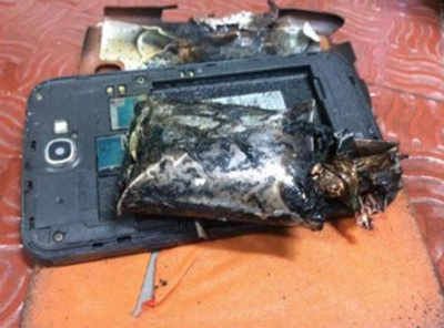 Samsung phone catches fire on flight to Chennai