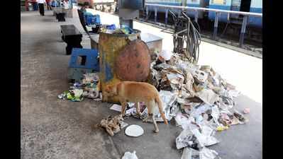 800 littering cases in Bengaluru division railway stations