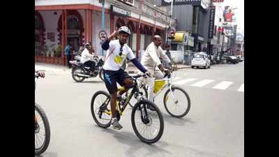 Discovering Bengaluru on bicycles on World Tourism Day