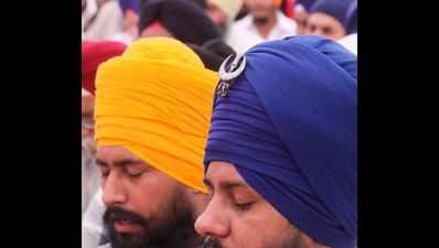 Sikhs hail US senator for championing minority rights