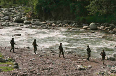 <arttitle><p>Army's surgical strikes at LoC: Who said what</p></arttitle>