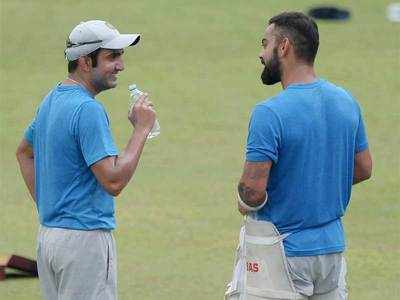 <arttitle><p>India v New Zealand, 2nd Test, Kolkata: Kohli, Gambhir share light moments during practice session</p></arttitle>