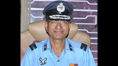 <arttitle><p>Air Commodore V P S Rana assumes charge as head of Air Force Administrative College</p></arttitle>