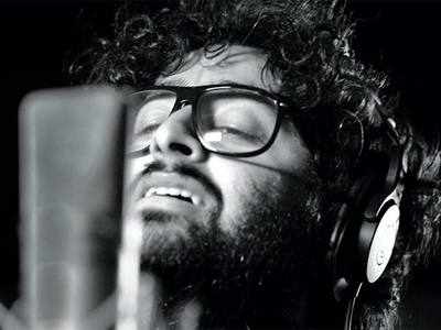 Arijit Singh records a devotional song for Navratra