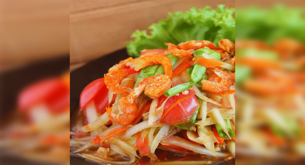 raw-papaya-salad-recipe-how-to-make-raw-papaya-salad-recipe-homemade