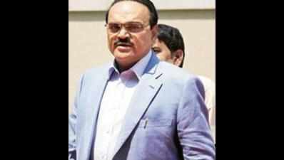 OBCs back Bhujbal, resist move to dilute their quota