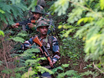 <arttitle><p>Army hands over footage of surgical strikes to government</p></arttitle>