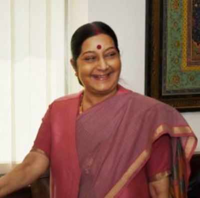 Sushma Swaraj keeps word; gets Pakistan girl medical seat