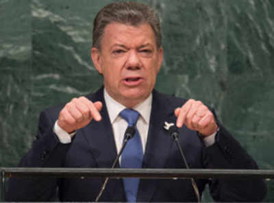 Colombian President Juan Manuel Santos wins 2016 Nobel Peace Prize