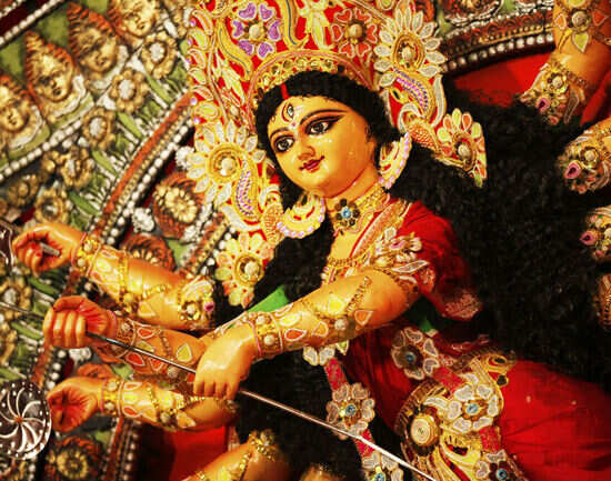 8 smashing aristocratic pujas in Kolkata you shouldn&rsquo;t miss