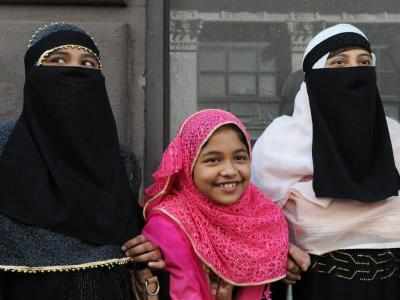 Muslim women welcome govt's triple talaq stand