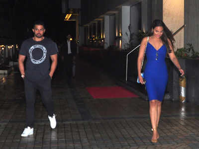 Get the details on Sonakshi Sinha's night out with rumoured beau Bunty Sajdeh