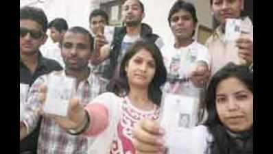 Campaigns held to enroll 3lakh new voters