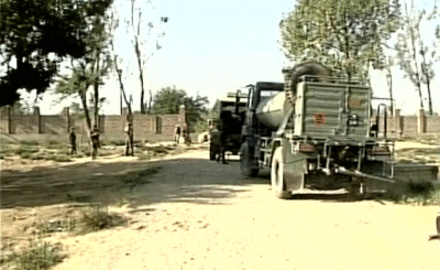 Terrorists attack government building in Pampore