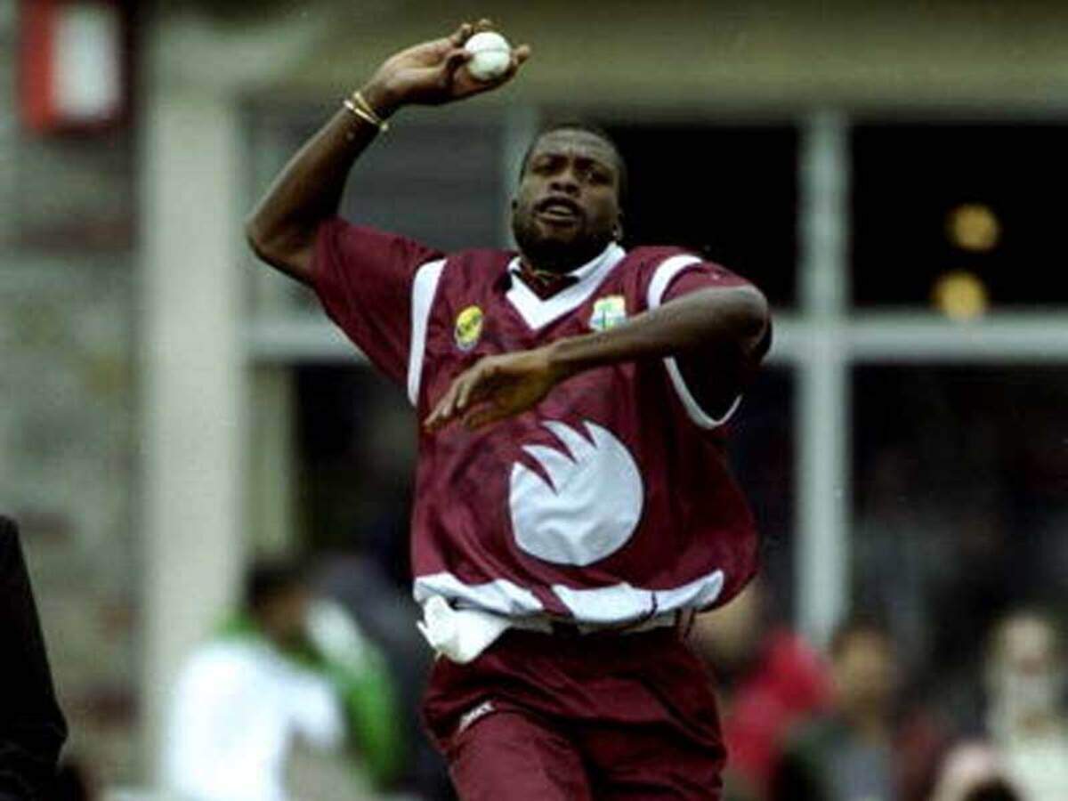 This day that year: Curtly Ambrose registers unbelievable spell of 10-5-5-1 | Cricket News - Times of India