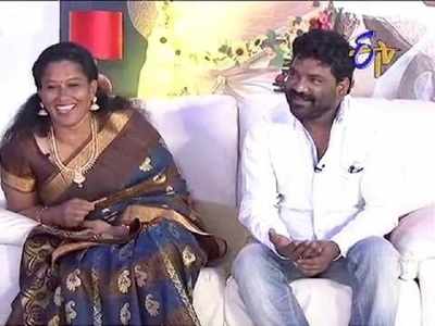 Lyricist Chandrabose And Wife Share A Cute Moment On 'Dhee Jodi ...