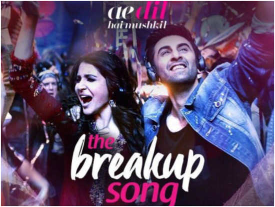 Ranbir and Anushka groove to the mad break-up song!