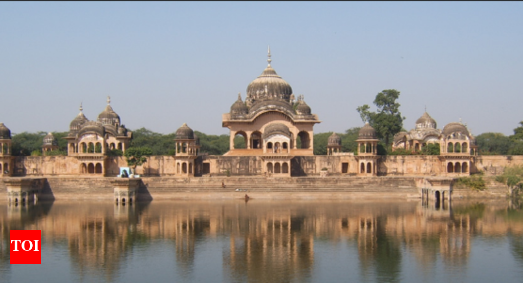 Hindu Organizations Threaten To Shut Down Vrindavan Temples If Yamuna 