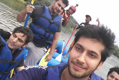 Swaragini's Namish Taneja goes for river rafting along with his co-star