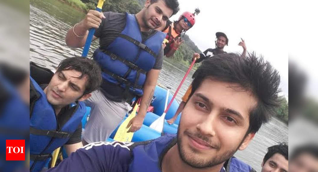 Swaragini S Namish Taneja Goes For River Rafting Along With His Co Star Times Of India Catch high quality streaming of swaragini serial season 1 full episodes, videos, highlights, and best moments on mx player. river rafting along with his co star