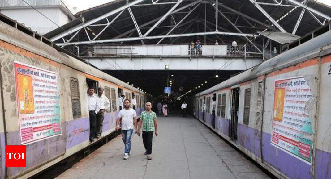 Passenger Amenities Committee Members Inspect Kalupur Station ...