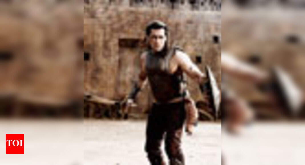 Veer: Movie Review | - Times of India