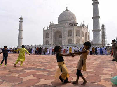 Burning of municipal waste discolouring Taj Mahal: Study