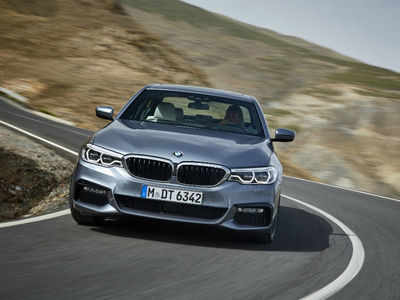 BMW puts self-driving in the spotlight with new 5 Series