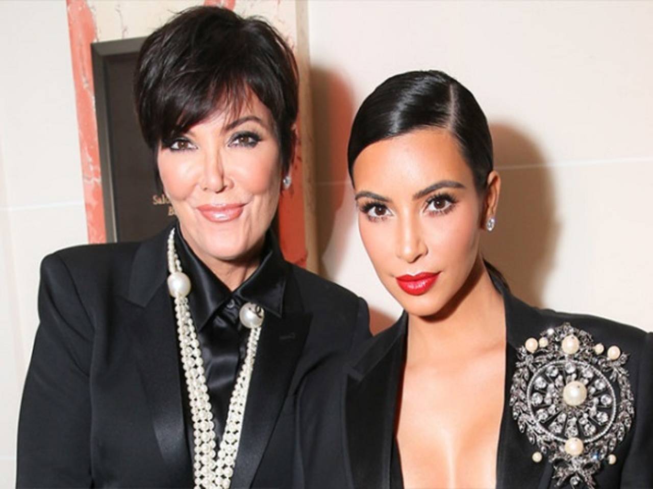 Kim Kardashian West and Khloé Kardashian Slam Kris Jenner for Her