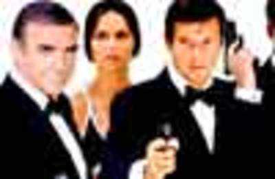 Bond, Holmes, Dev D: Men on a role