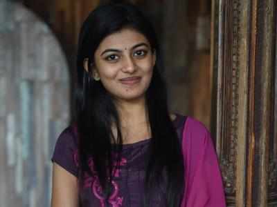 Anandhi walks out; now, Aaditi in Atharvaa's film