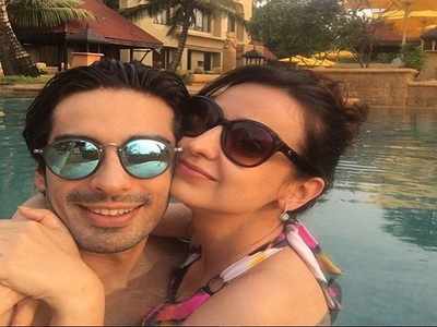 Sanaya Irani and Mohit Sehgal's day out in the pool