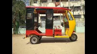 Tardy process of license issuance makes PM's e-rickshaws go slow in Noida