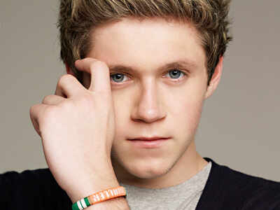 Niall Horan thrilled to use Frank Sinatra's microphone